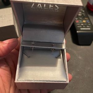 Sales diamond earrings